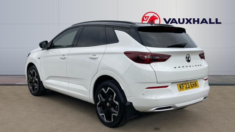 Vauxhall Grandland 1.5 Turbo D Ultimate 5dr Auto Diesel Hatchback